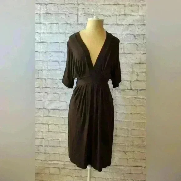 Karen Kane Small Brown Empire Tie Waist Jersey Dress Short Sleeve Knee Length - Picture 4 of 10